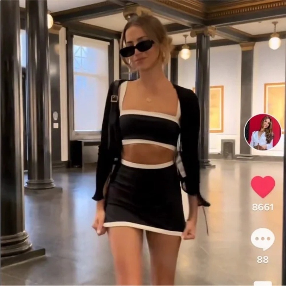 Reformation | Adelina Ecomove Athletic Two-Piece Set in Black & White size Small